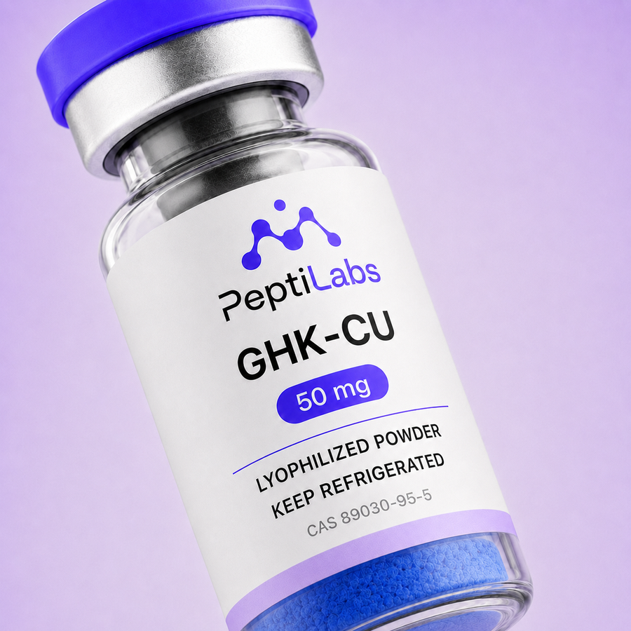 Primer plano de la etiqueta del vial de GHK-Cu 50 mg de PeptiLabs